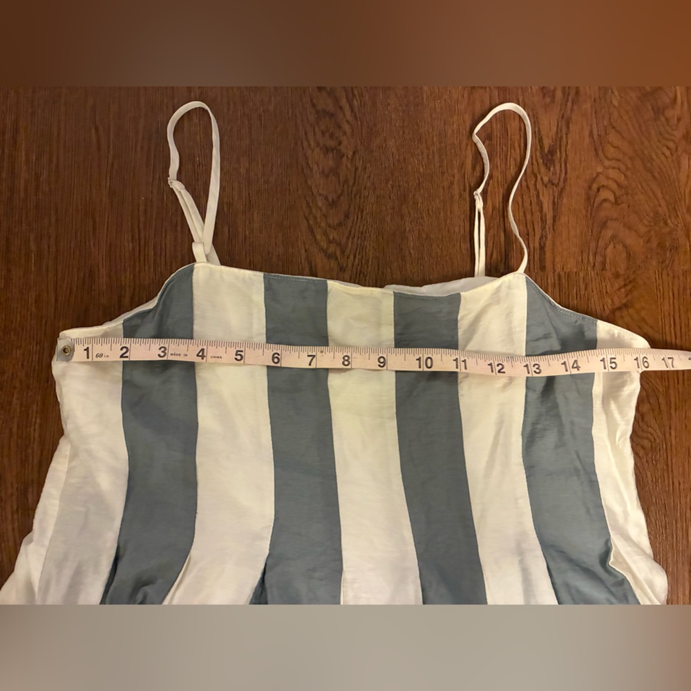 Madewell Pleated Midi Dress in Overcast (Blue and White Stripe) - Size 6 - Picture 13 of 16
